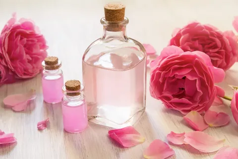 تصویر 4 از گلاب شیشه ای دو آتیشه با عطر طبیعی گل